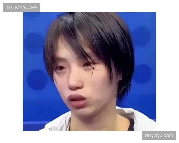 陈芋汐家里浴室的瓷砖,估计普通人刷个朋友圈都不敢发吧… 陈芋汐家里浴室的瓷砖,估计普通人刷个朋友圈都不敢发吧…